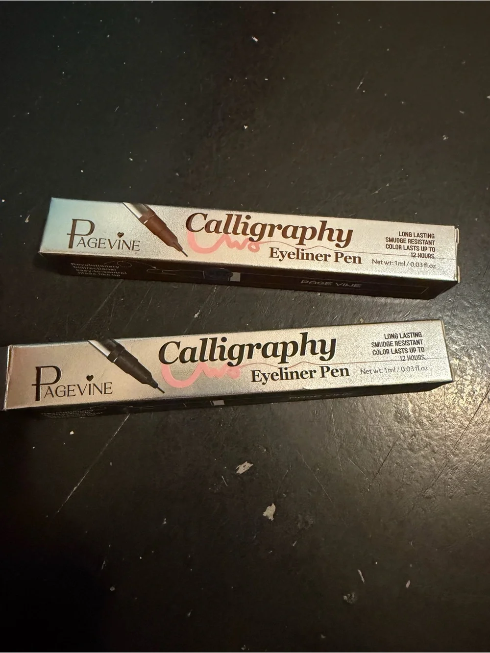 Page Vine Calligraphy Eyeliner Pen - Black